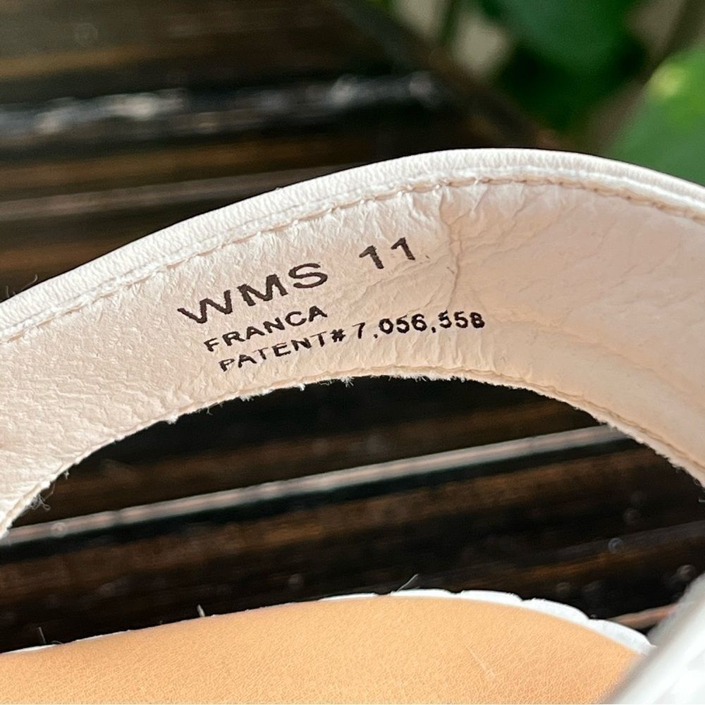 DV by Dolce Vita White Platform Sandal with Tan Stitching - Picture 12 of 14